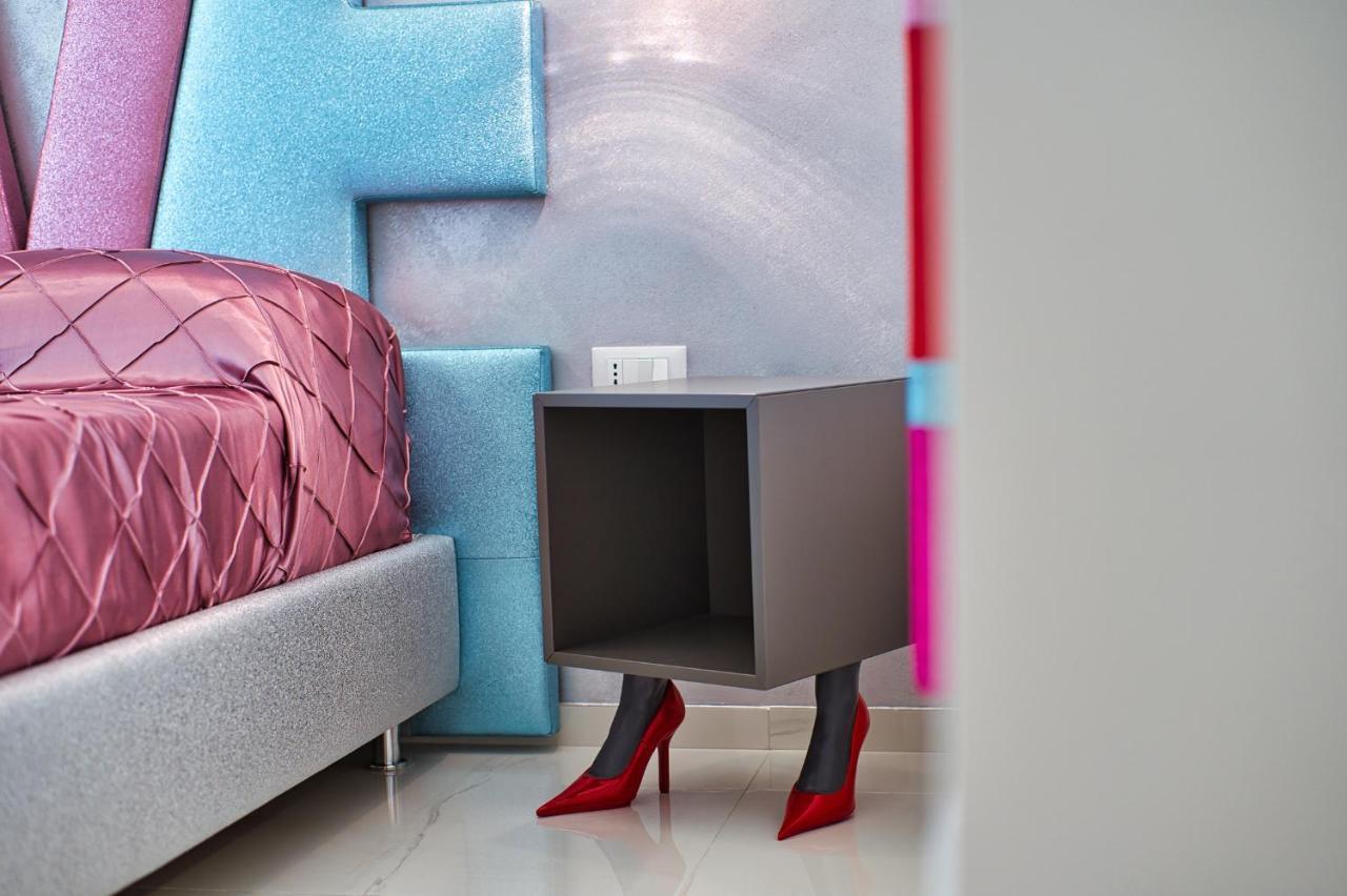 Distinto Suite & Rooms Λέτσε Εξωτερικό φωτογραφία