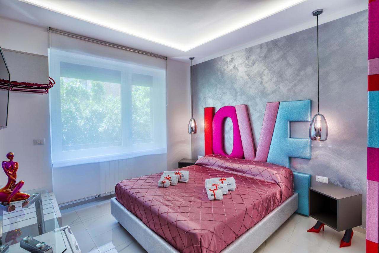 Distinto Suite & Rooms Λέτσε Εξωτερικό φωτογραφία