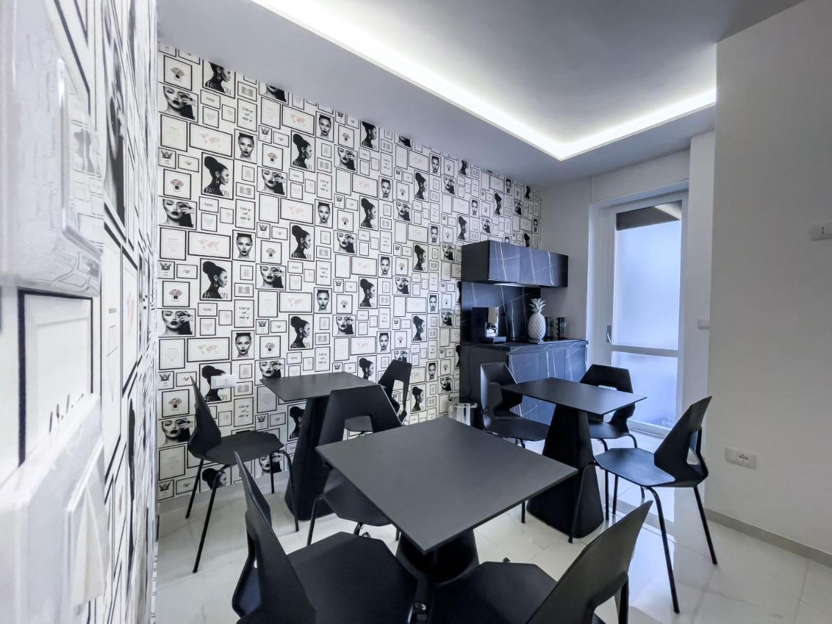 Distinto Suite & Rooms Λέτσε Εξωτερικό φωτογραφία